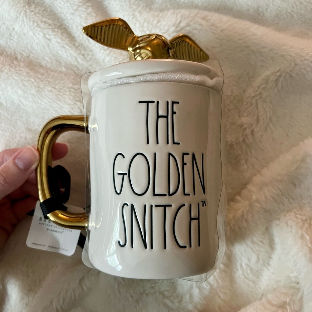 HTF Rae Dunn Harry Potter The Golden Snitch Mug Set NWT - Picture 4 of 9
